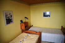 14-schlafzimmer-2einzelbetten.jpg